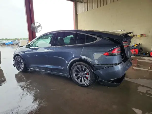 5YJXCDE44JF081127 2018 TESLA MODEL X - Image 2