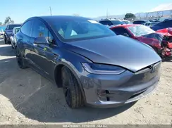 5YJXCDE44LF304706 2020 TESLA MODEL X