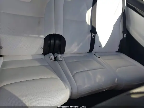5YJXCDE46GF031970 2016 TESLA MODEL X - Image 8