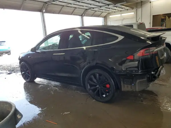 5YJXCDE46LF231757 2020 TESLA MODEL X - Image 2