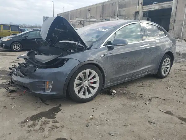 5YJXCDE47JF128439 2018 TESLA MODEL X - Image 1