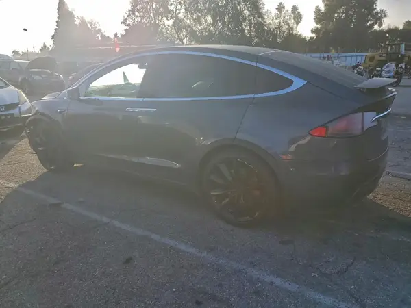 5YJXCDE49MF323799 2021 TESLA MODEL X - Image 2
