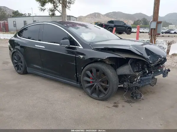 5YJXCDE4XLF296255 2020 TESLA MODEL X - Image 1
