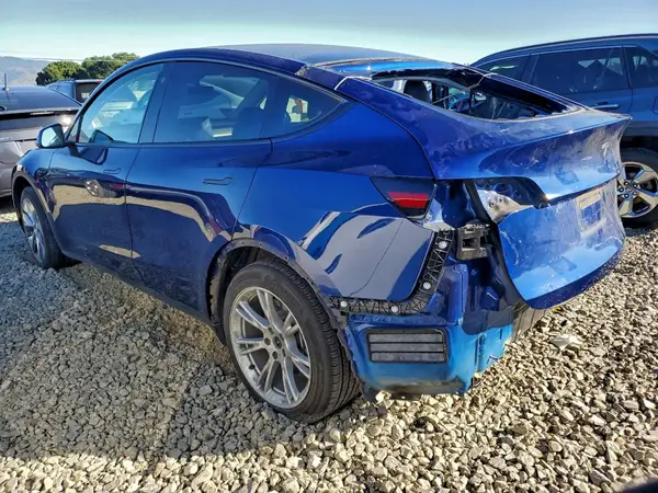 5YJYGAED3MF176547 2021 TESLA MODEL Y - Image 2