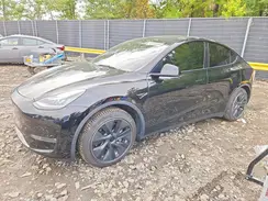 5YJYGAED6MF132560 2021 TESLA MODEL Y