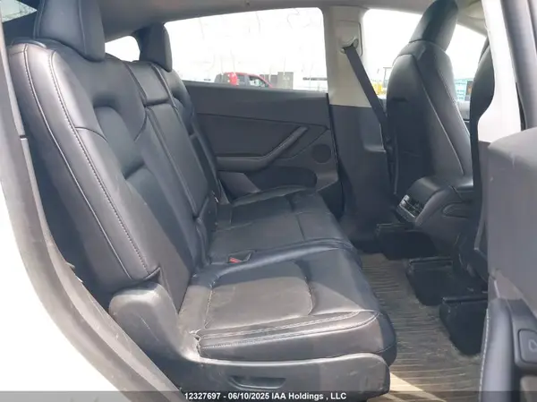 5YJYGAED6MF142716 2021 TESLA MODEL Y - Image 8