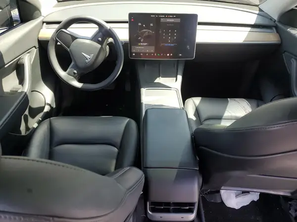5YJYGAED8MF135105 2021 TESLA MODEL Y - Image 8