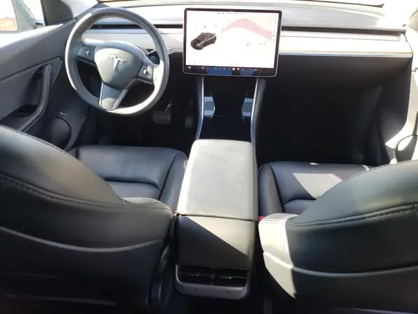 5YJYGAEE0MF115648 2021 TESLA MODEL Y - Image 8