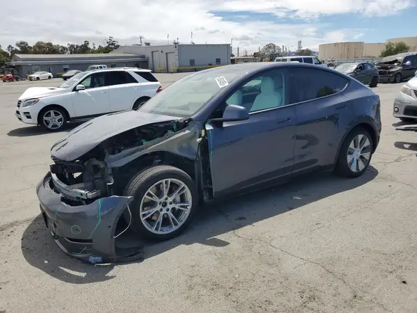 5YJYGAEE0MF144759 2021 TESLA MODEL Y - Image 1