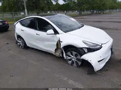 5YJYGAEE0MF145426 2021 TESLA MODEL Y