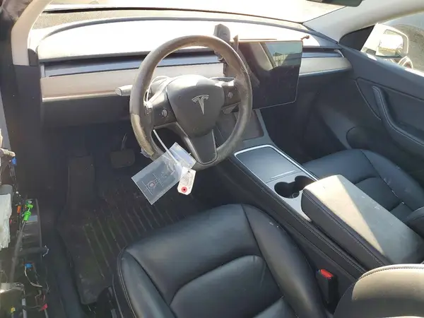 5YJYGAEE0MF145541 2021 TESLA MODEL Y - Image 8