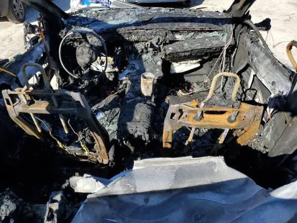 5YJYGAEE0MF145684 2021 TESLA MODEL Y - Image 8