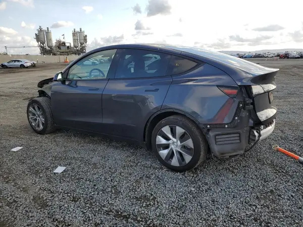 5YJYGAEE0MF160069 2021 TESLA MODEL Y - Image 2