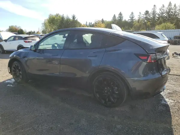 5YJYGAEE0MF187904 2021 TESLA MODEL Y - Image 2