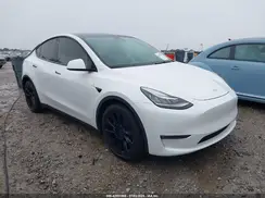 5YJYGAEE0MF187983 2021 TESLA MODEL Y