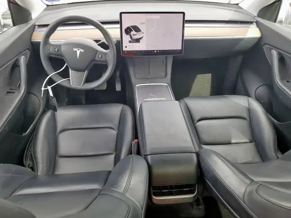 5YJYGAEE0MF188888 2021 TESLA MODEL Y - Image 8