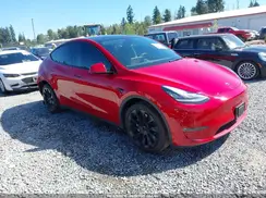 5YJYGAEE0MF199082 2021 TESLA MODEL Y