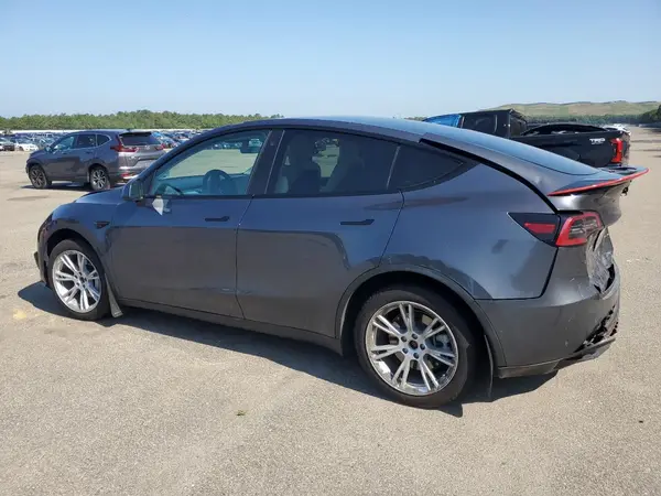 5YJYGAEE0MF201168 2021 TESLA MODEL Y - Image 2
