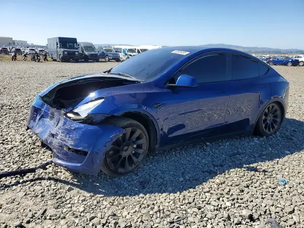 5YJYGAEE0MF216852 2021 TESLA MODEL Y - Image 1
