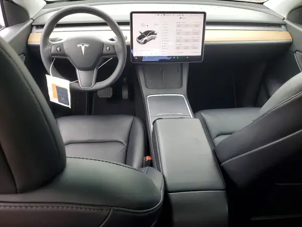5YJYGAEE0MF232081 2021 TESLA MODEL Y - Image 8