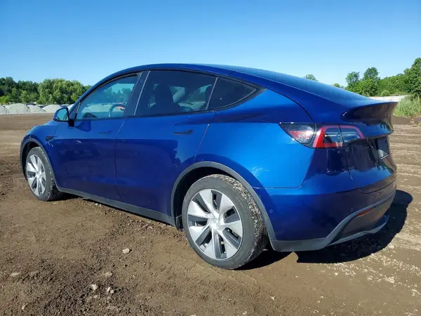 5YJYGAEE0MF236616 2021 TESLA MODEL Y - Image 2