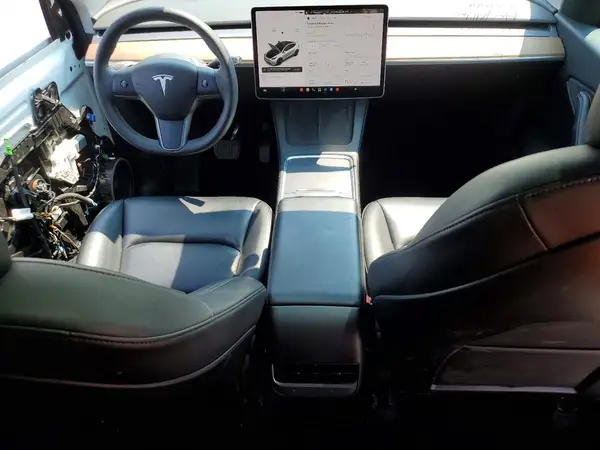5YJYGAEE0MF280597 2021 TESLA MODEL Y - Image 8