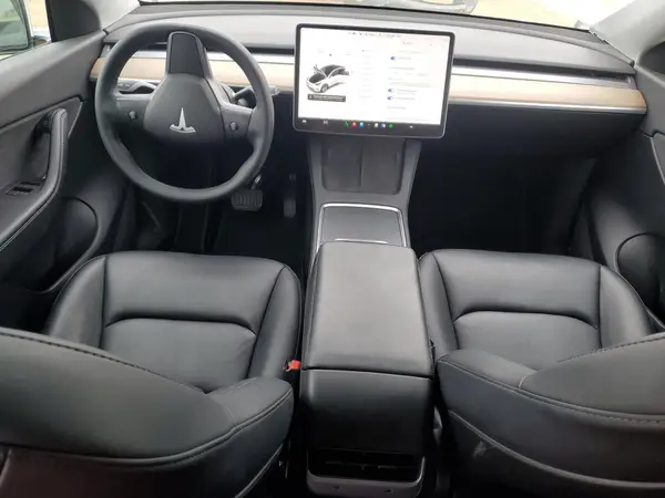 5YJYGAEE0MF282754 2021 TESLA MODEL Y - Image 8