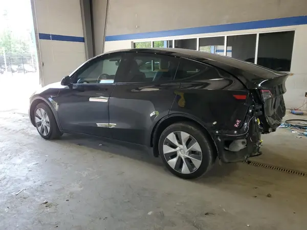 5YJYGAEE0MF298016 2021 TESLA MODEL Y - Image 2