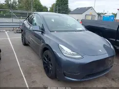5YJYGAEE0MF299151 2021 TESLA MODEL Y