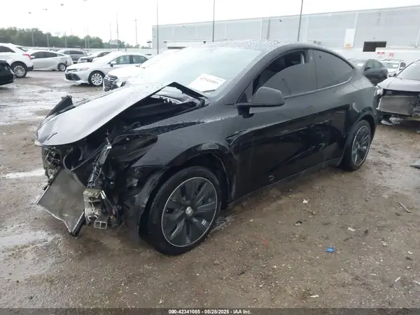 5YJYGAEE1MF149792 2021 TESLA MODEL Y - Image 2