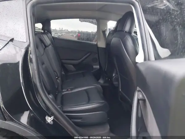 5YJYGAEE1MF149792 2021 TESLA MODEL Y - Image 8