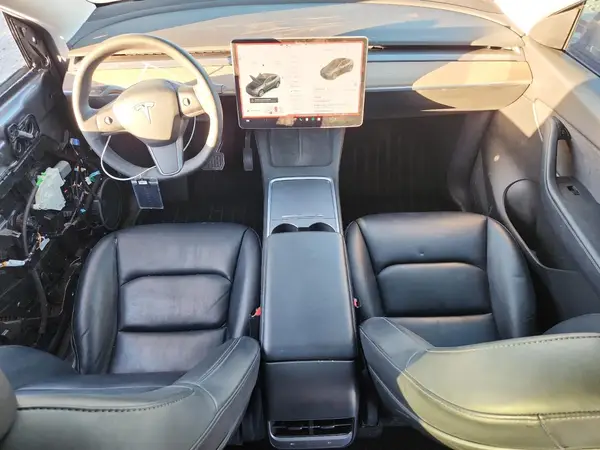 5YJYGAEE1MF173901 2021 TESLA MODEL Y - Image 8