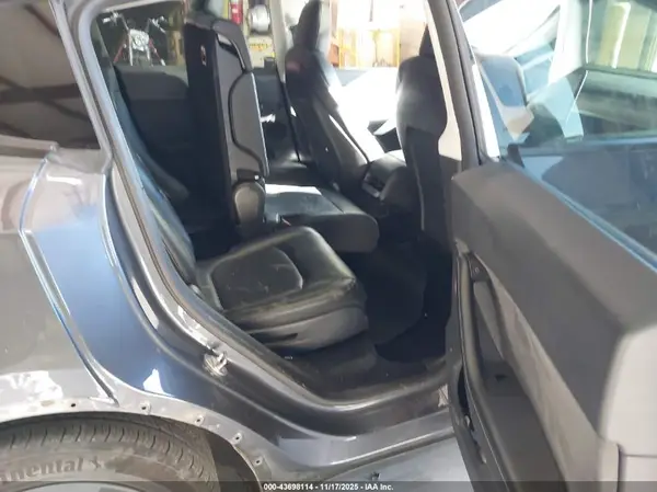 5YJYGAEE1MF207447 2021 TESLA MODEL Y - Image 8