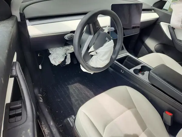 5YJYGAEE1MF263579 2021 TESLA MODEL Y - Image 8