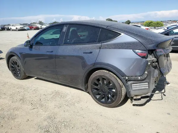 5YJYGAEE1MF270189 2021 TESLA MODEL Y - Image 2