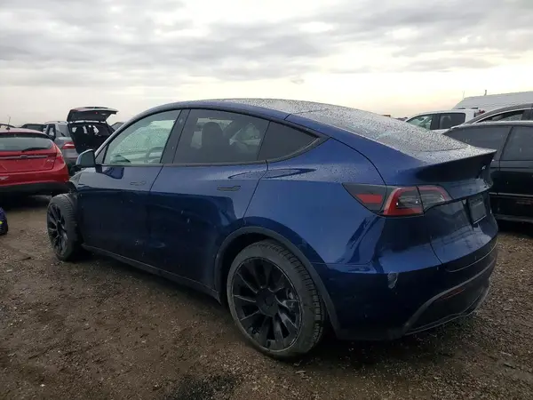 5YJYGAEE1MF298817 2021 TESLA MODEL Y - Image 2