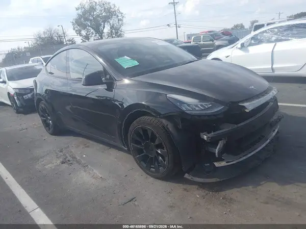 5YJYGAEE1MF304101 2021 TESLA MODEL Y - Image 1