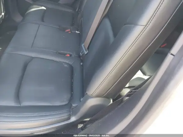 5YJYGAEE2MF131043 2021 TESLA MODEL Y - Image 8
