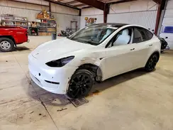5YJYGAEE2MF136615 2021 TESLA MODEL Y