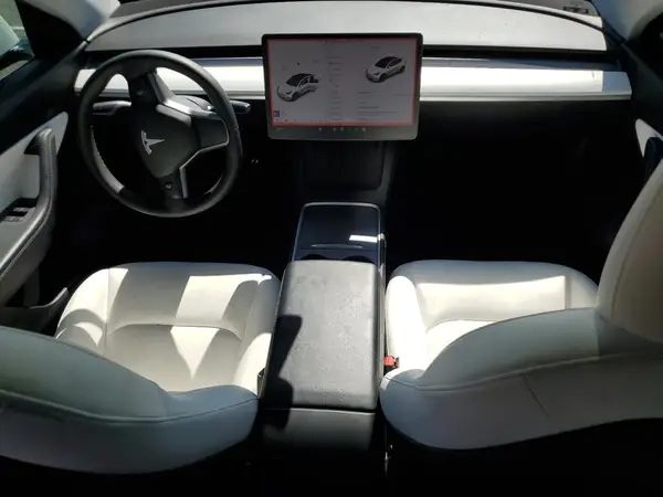 5YJYGAEE2MF157531 2021 TESLA MODEL Y - Image 8