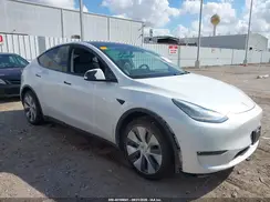 5YJYGAEE2MF211555 2021 TESLA MODEL Y