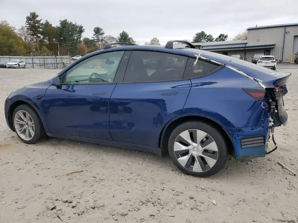 5YJYGAEE2MF225357 2021 TESLA MODEL Y - Image 2