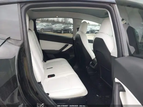 5YJYGAEE2MF228632 2021 TESLA MODEL Y - Image 8