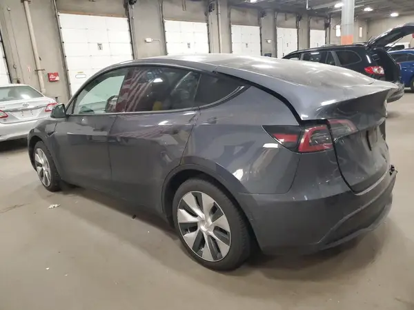 5YJYGAEE2MF293707 2021 TESLA MODEL Y - Image 2