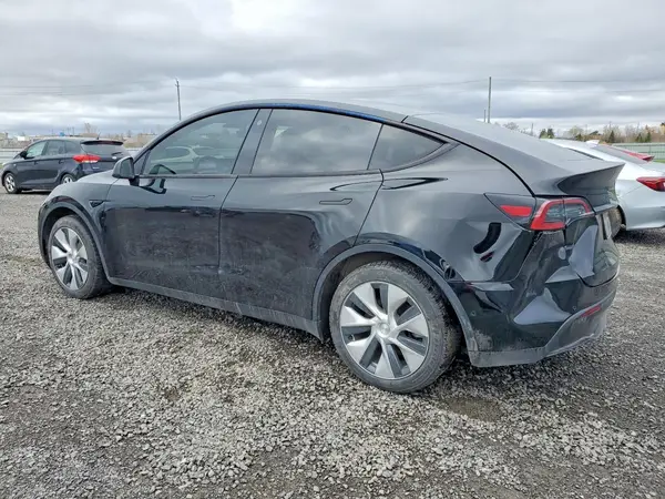 5YJYGAEE2MF294131 2021 TESLA MODEL Y - Image 2
