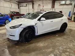 5YJYGAEE3MF136817 2021 TESLA MODEL Y