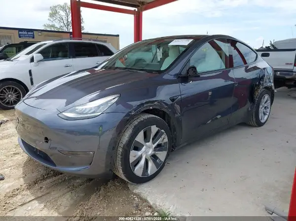 5YJYGAEE3MF144819 2021 TESLA MODEL Y - Image 2