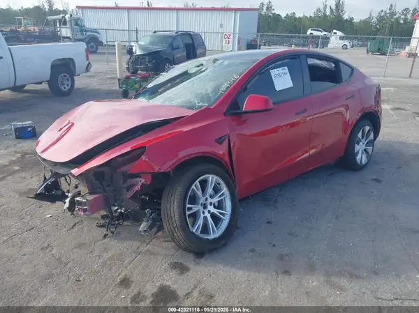 5YJYGAEE3MF184396 2021 TESLA MODEL Y - Image 2