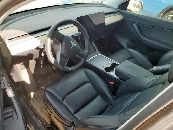 5YJYGAEE3MF186083 2021 TESLA MODEL Y - Image 8
