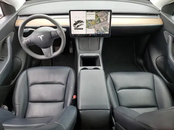 5YJYGAEE3MF188366 2021 TESLA MODEL Y - Image 8